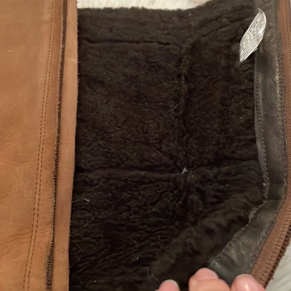 UGG fleece lined boots - Picture 6 of 6